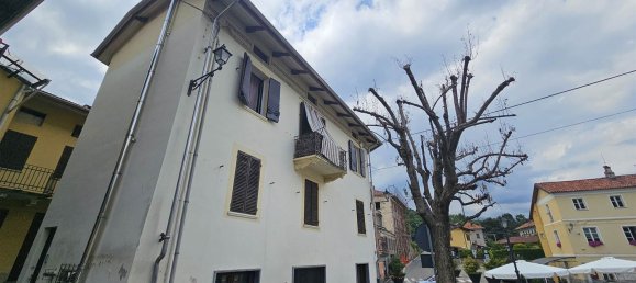 5 rooms House in Ronco Biellese, Italy No. 269032 2