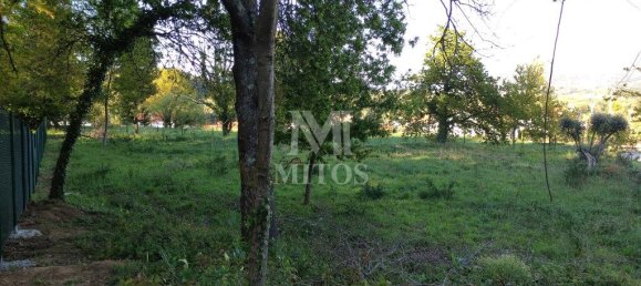 Grundstück in Gondarem, Portugal 1608m², Nr. 75896 2