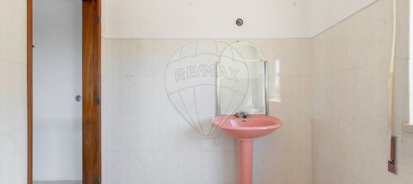 5 bedrooms House in Sesimbra, Portugal No. 175792 21