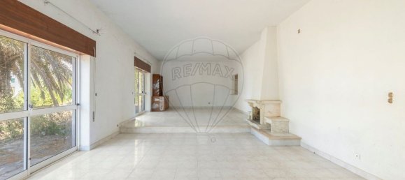 5 bedrooms House in Sesimbra, Portugal No. 175792 2