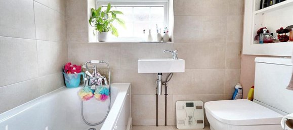 4 Schlafzimmer Haus in Hayes, United Kingdom, Nr. 5048 11