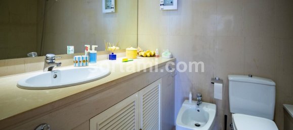 2 Schlafzimmer Doppelhaus in Quarteira, Portugal, Nr. 129528 12