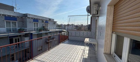 Пентхаус с 3 комнатами в Бари, Италия № 33511 4