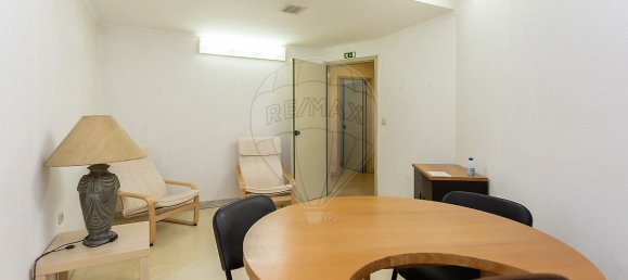 9 غرف نوم بناية في Setubal, Portugal رقم 54343 43