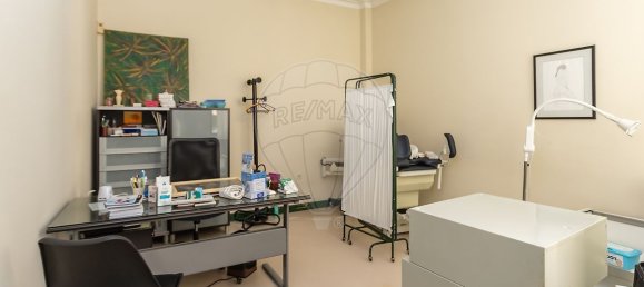 9 غرف نوم بناية في Setubal, Portugal رقم 54343 32