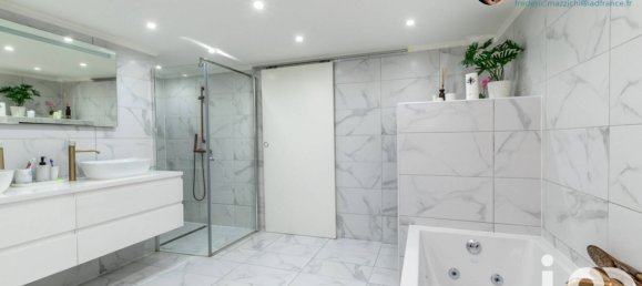 3 bedrooms House in Rehon, France No. 151919 8