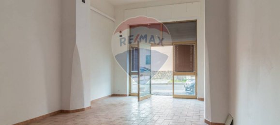 1 room Commercial property in Montalto di Castro, Italy No. 130077 7