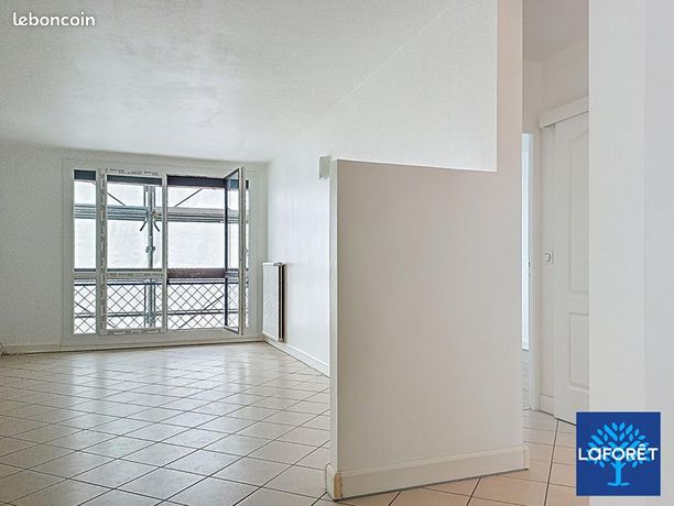 2 غرف نوم شقة في Neuilly-Plaisance, France رقم 314339