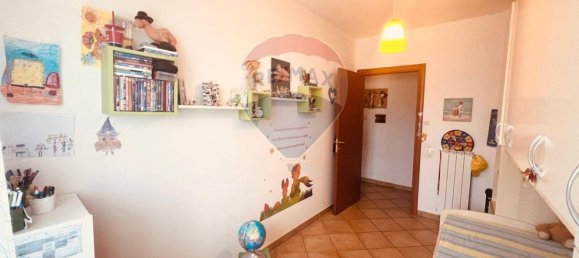 Apartamento de 3 dormitorios en Castellina Marittima, Italy No. 328056 15