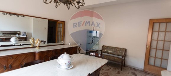 Apartamento de 4 dormitorios en Messina, Italy No. 49351 3