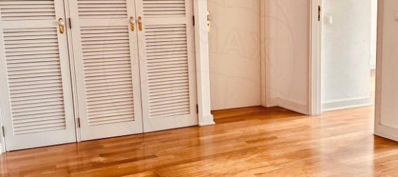 Casa de 4 dormitorios en Matosinhos, Portugal No. 177100 11