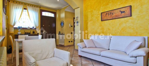 2 Schlafzimmer Villa in Misinto, Italy, Nr. 308364 9