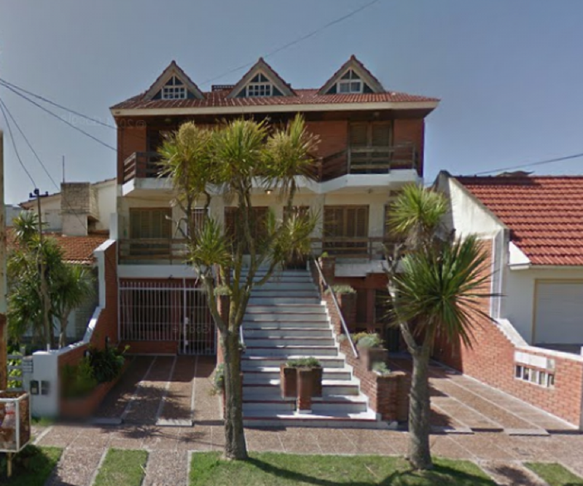 Дом с 3 спальнями в Буэнос-Айрес, Аргентина № 7834