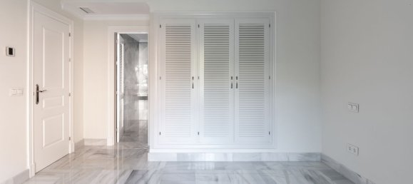 Apartamento de 2 dormitorios en La Quinta, Spain No. 147176 14