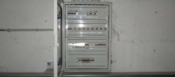 Gebäude in Cologno Monzese, Italy 577m², Nr. 310001 20