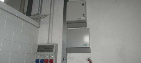 Gebäude in Cologno Monzese, Italy 577m², Nr. 310001 17