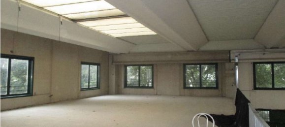 Gebäude in Cologno Monzese, Italy 577m², Nr. 310001 22