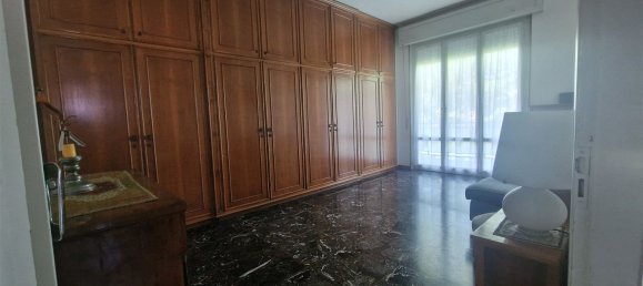 4 rooms Apartment in Parma, Italy No. 264322 13