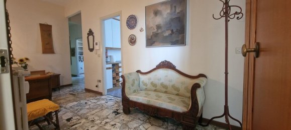 4 rooms Apartment in Parma, Italy No. 264322 8