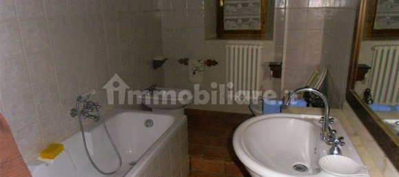 5 rooms House in Scarlino, Italy No. 122863 3