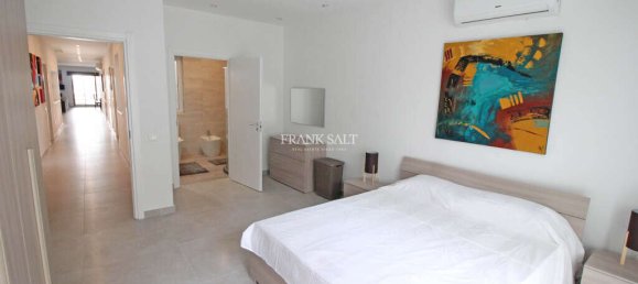 4 bedrooms Apartment in Sliema, Malta No. 10165 16