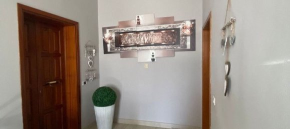 5 bedrooms Apartment in Castagneto Carducci, Italy No. 377341 15
