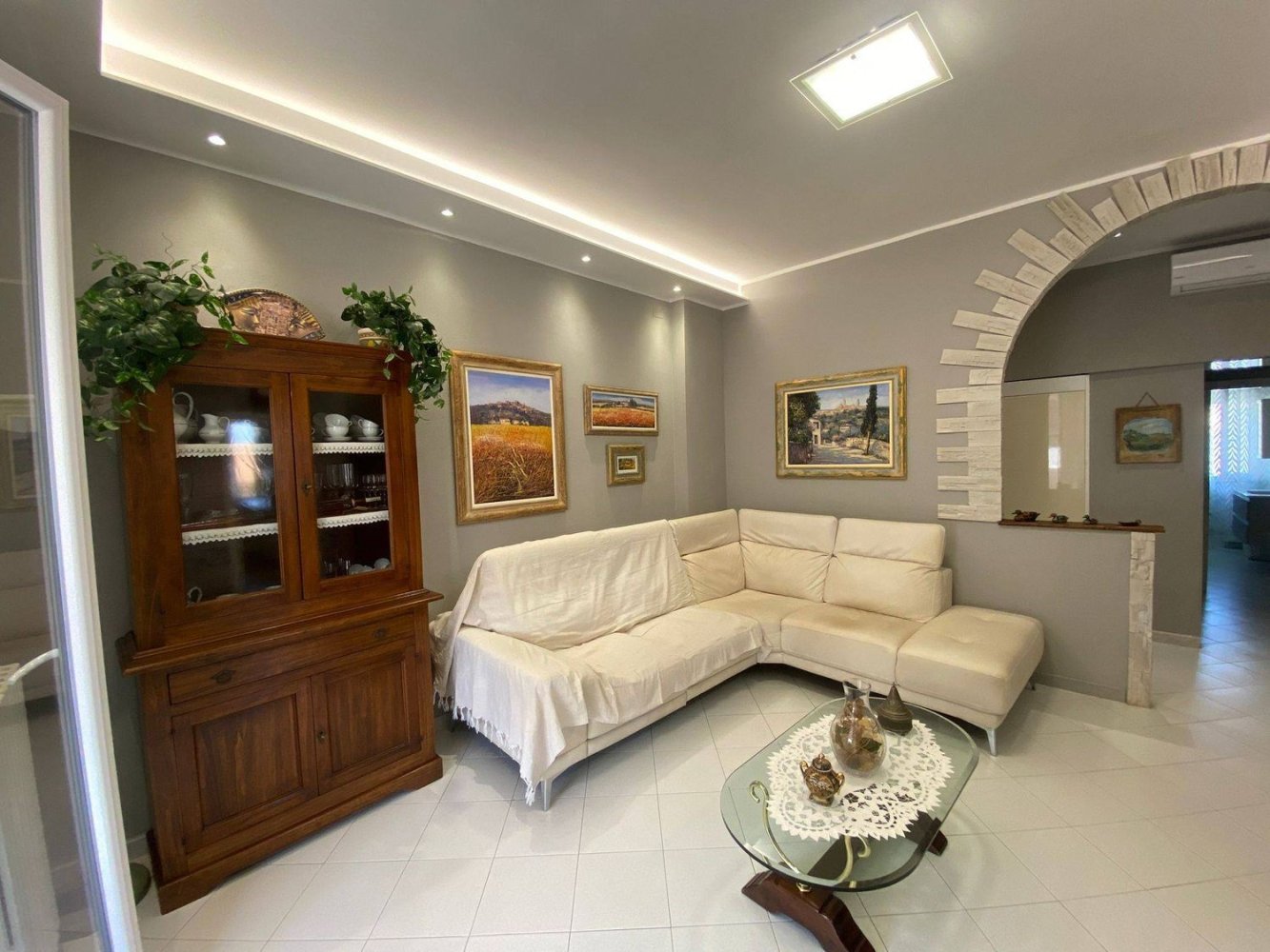 5 bedrooms Apartment in Castagneto Carducci, Italy No. 377341