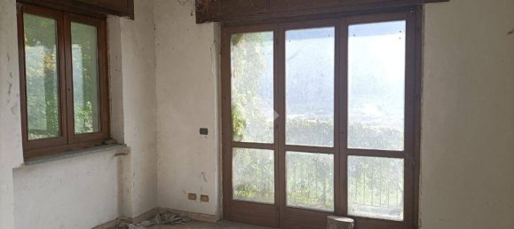 Дом с 7 спальнями в Кар, Италия № 161436 10