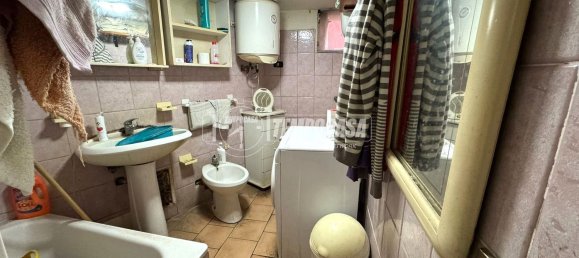 Studio in Naples, Italy No. 62796 11