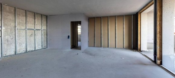 4 rooms Apartment in Giussano, Italy No. 19152 39