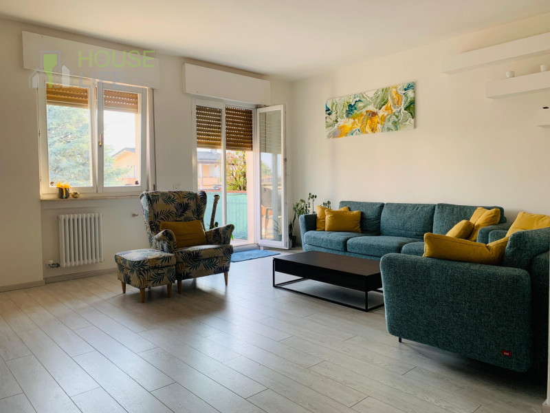 3 rooms Apartment in Schio, Italy No. 304172