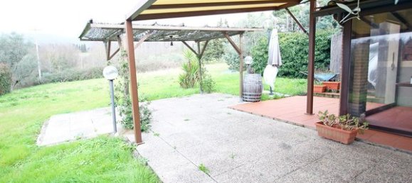 Casa de 10 divisões em Capannori, Italy N.º 192443 6