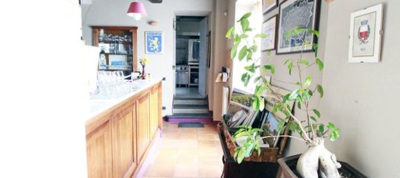 Casa de 10 divisões em Capannori, Italy N.º 192443 25