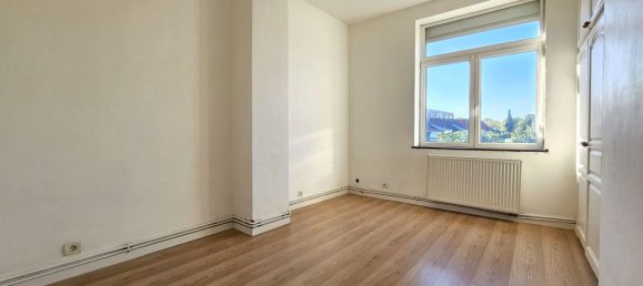 2 bedrooms House in Tourcoing, France No. 231438 4