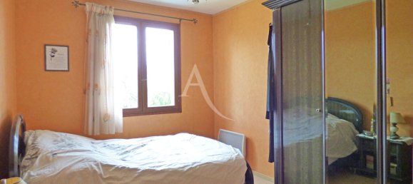 3 bedrooms House in Neuilly-sur-Marne, France No. 188090 6