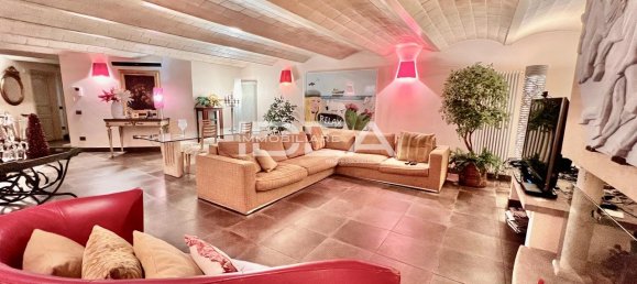 6-Zimmer Grundstück in Lucca, Italy, Nr. 23899 16