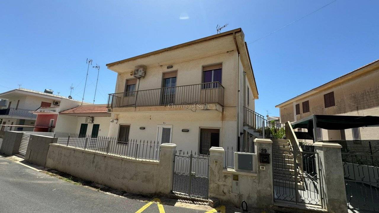Apartamento T2 em Modica, Italy N.º 357448