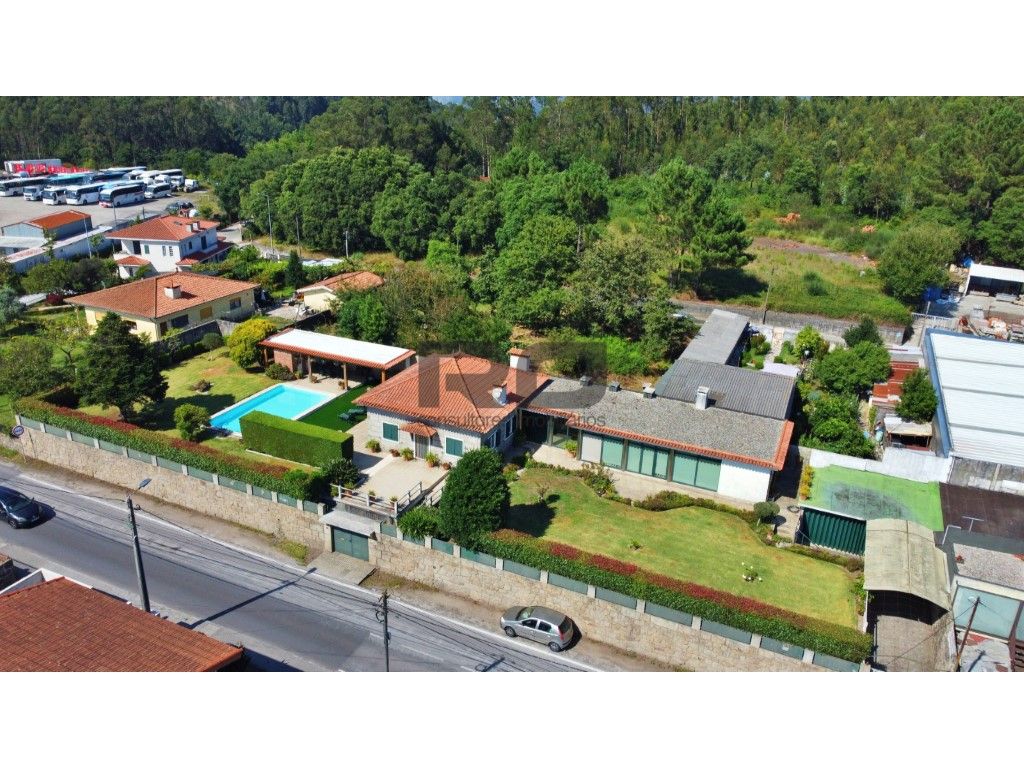 3 chambres Maison à Guilhabreu, Portugal No. 113214