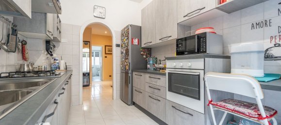 3-salle Appartement à Rome, Italy No. 17919 52