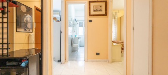 3-salle Appartement à Rome, Italy No. 17919 50