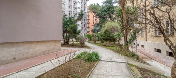 3-salle Appartement à Rome, Italy No. 17919 41