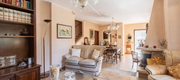 4 Schlafzimmer Haus in Rignano Flaminio, Italy, Nr. 316687 9