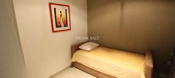 Penthouse T2 em Gzira, Malta N.º 9185 41