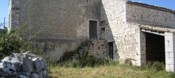 Casa de 5 habitaciónes en Modica, Italy No. 227417 2