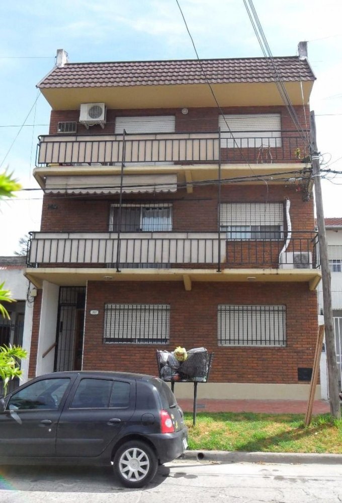 Estudio en General San Martín, Argentina No. 63343