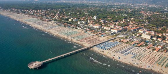 4 rooms Villa in Pietrasanta, Italy No. 191665 14