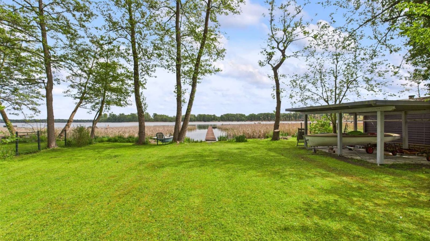 5 bedrooms Townhouse in Barnim, Germany No. 320954