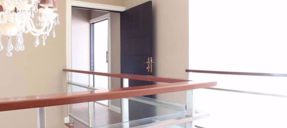 4 bedrooms Penthouse in Millennium Residence, Bangkok, Thailand No. 30776 9