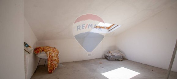 5 غرف نوم منزل في Casoli, Italy رقم 180037 37