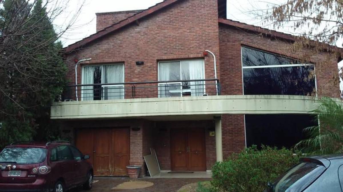 3 Schlafzimmer Haus in Tigre, Argentina, Nr. 53739